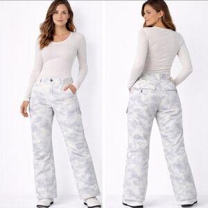 Gerry Snow Pants Women’s M White Grey Camo Ski Snowboard Adjustable Waist